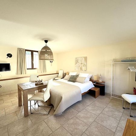 Orbigny Le Moulin D Olivet B&B 외부 사진