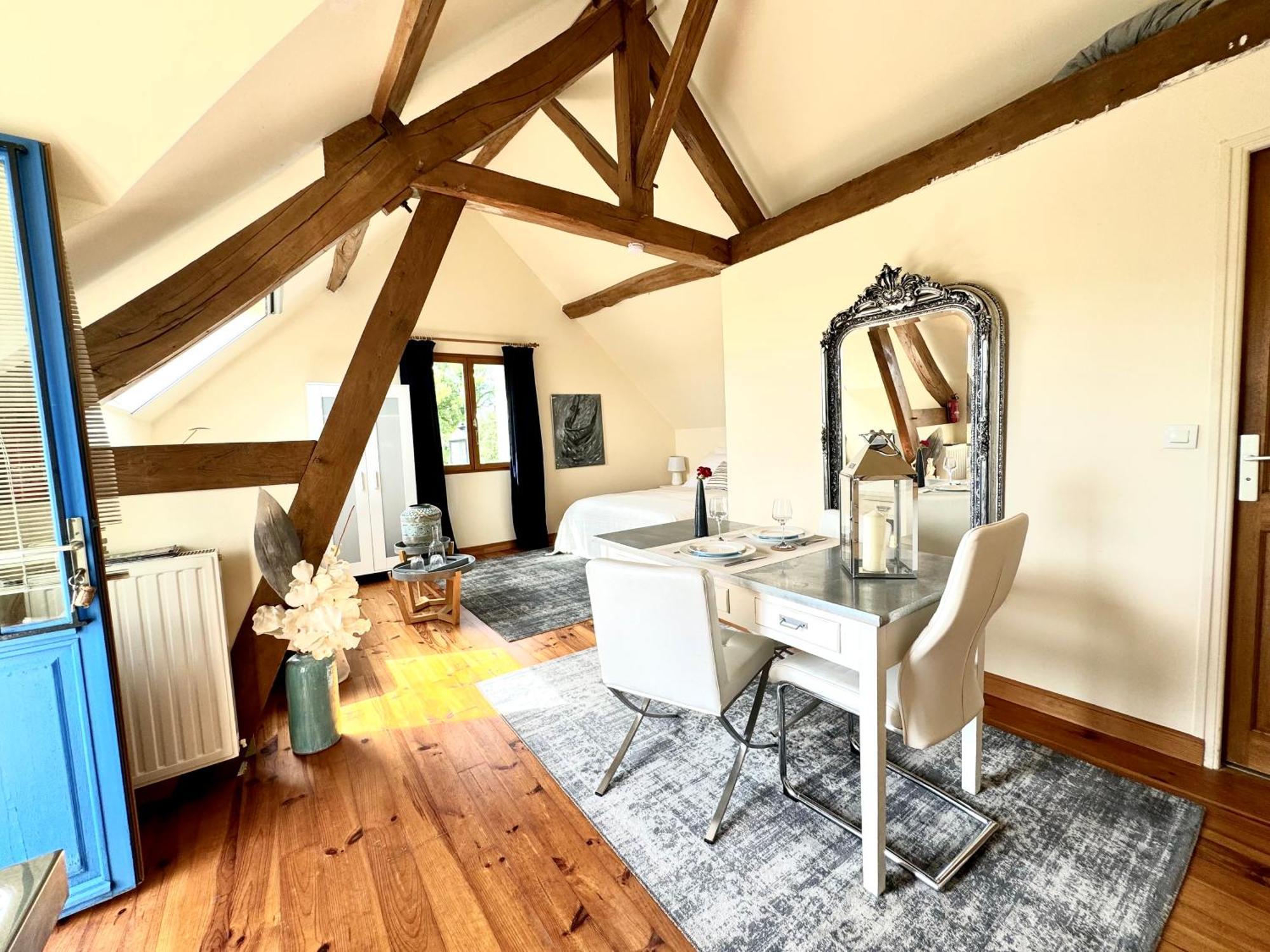 Orbigny Le Moulin D Olivet B&B 외부 사진