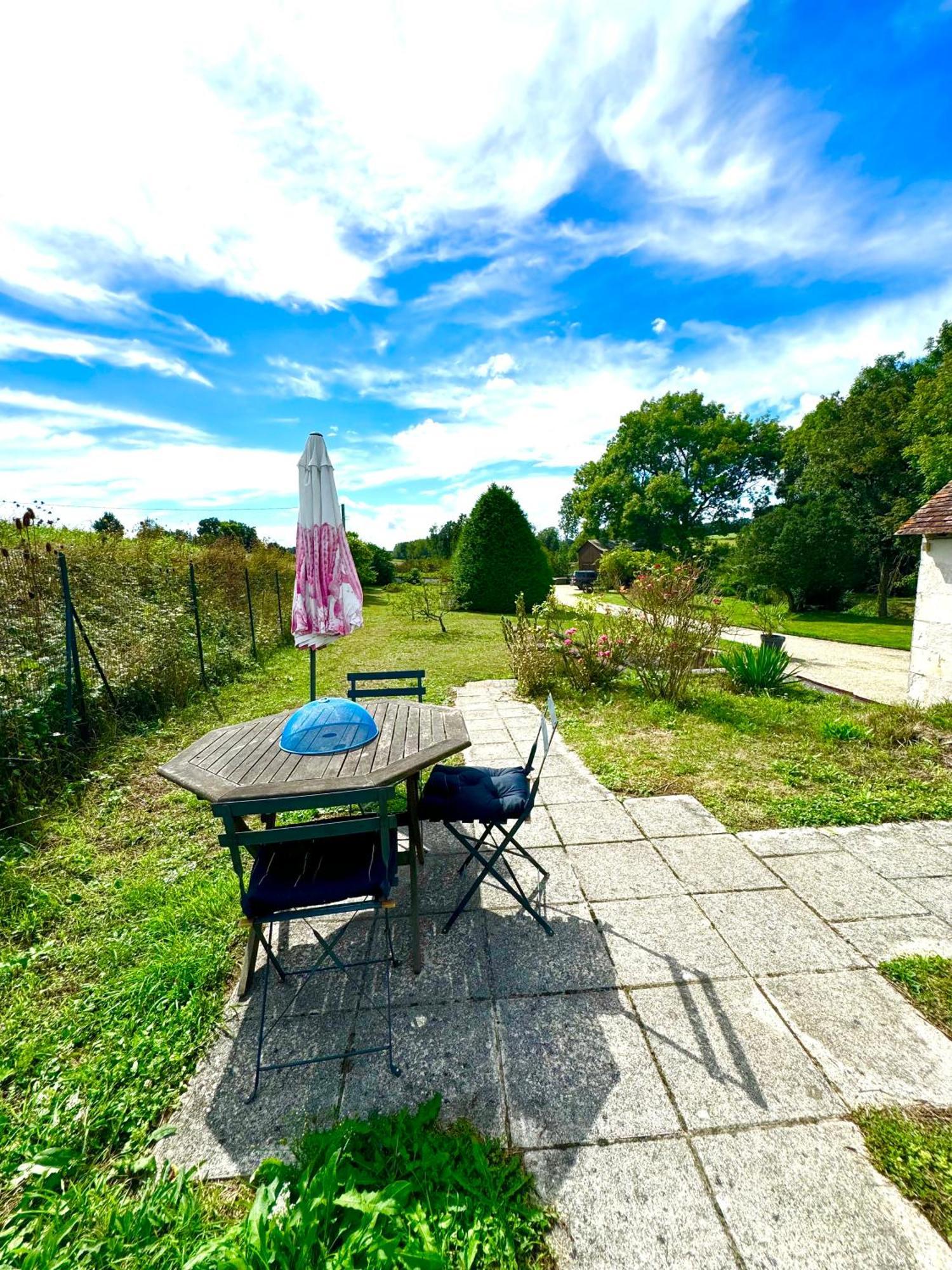 Orbigny Le Moulin D Olivet B&B 외부 사진